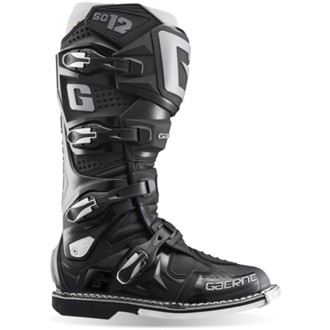 SG12 Boot Black