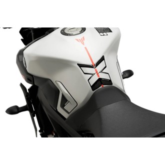Specific Tank Protector Carbon Look