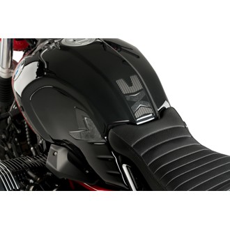 Specific Tank Protector Carbon Look