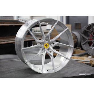 x Novitec NF8 21x9 - 5x114.3 BP - ET30 - Brushed Gloss Clear Ferrari GTC4Lusso/FF Front Wheel