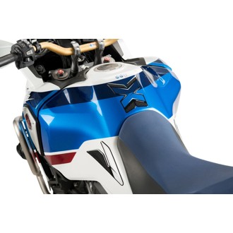 Specific Tank Protector Carbon Look