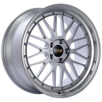 LM 18x10 5x114.3 ET20 Diamond Silver Center Diamond Cut Lip Wheel - 82mm PFS/Clip Required