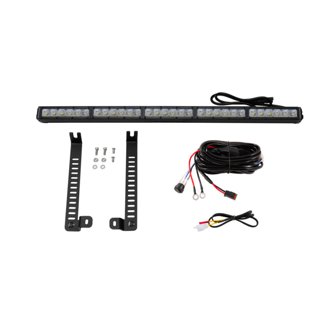 Light Bar Featuring Advanced Tir Optics For High Efficiency And Focus.