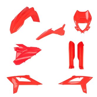 20-22 Beta RR/RC Full Plastic Kit - Red