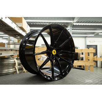 x Novitec NF9 21x9in - 5x114.3 BP - ET30 - Gloss Black Ferrari GTC4Lusso / FF Front Wheel