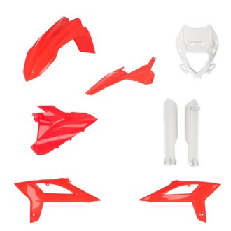 20-22 Beta RR/RC Full Plastic Kit - Original 21 - Red