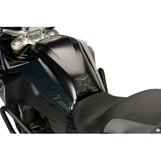 Specific Tank Protector Carbon Look